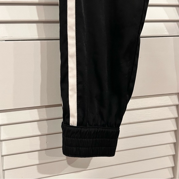 Marc Cain Joggers - Picture 5 of 16